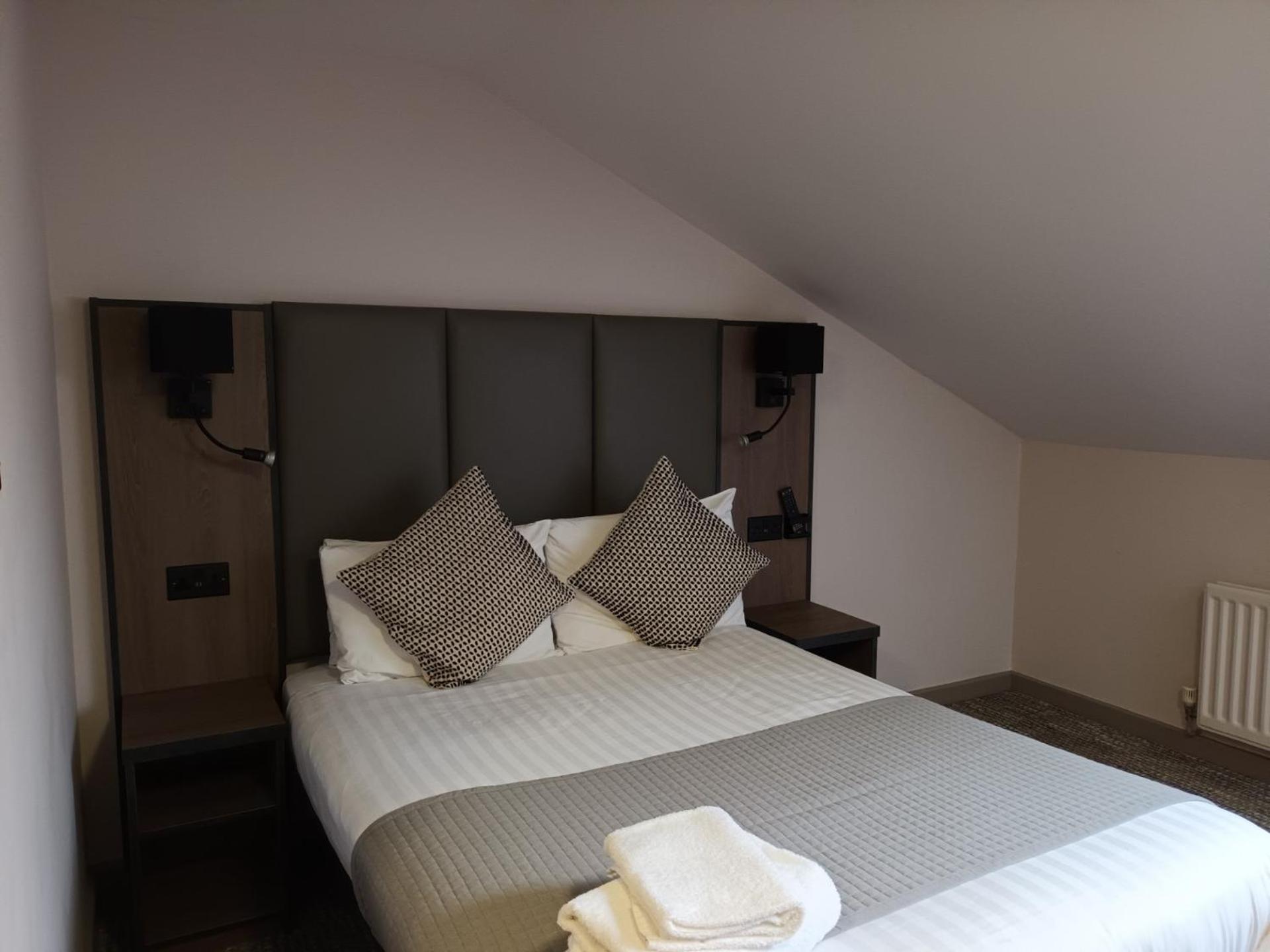 Corn Mill Lodge Hotel Leeds (West Yorkshire) Exterior foto