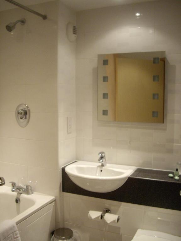 Corn Mill Lodge Hotel Leeds (West Yorkshire) Quarto foto